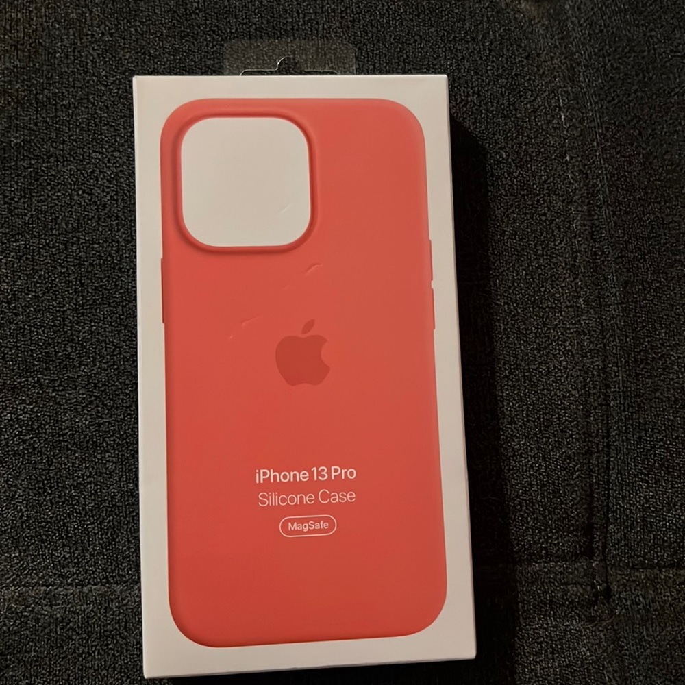 iPhone 13 Pro case